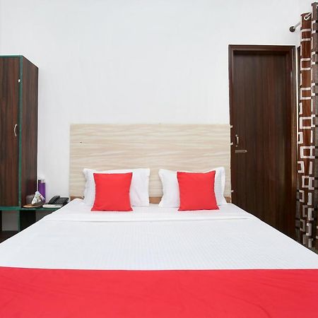 Oyo 24666 Samar Residency Hotel อัมริตสา ภายนอก รูปภาพ