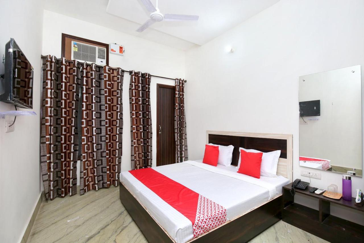 Oyo 24666 Samar Residency Hotel อัมริตสา ภายนอก รูปภาพ